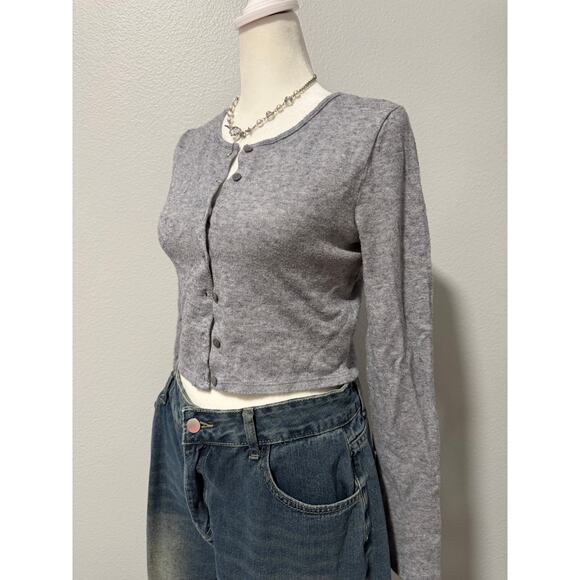 Zara Cardigan Cropped Knit - Picture 2 of 6